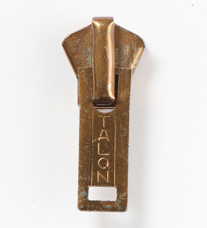 Talon M43 #5 Interlock Slider, Alloy of Iron mainly, Rectangle(1st)  Puller, Brass Color/NOS