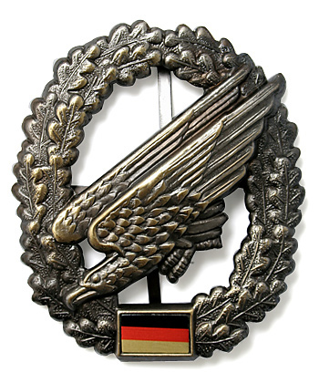 ドイツBW(連邦軍)ベレー章/降下猟兵/メタル/実物・未使用