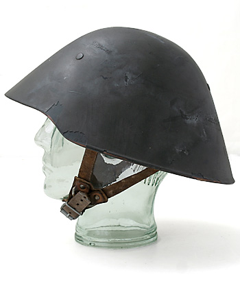 東ドイツ NVA(人民軍) パレード用プラスチックヘルメット/初期型(BI 型 