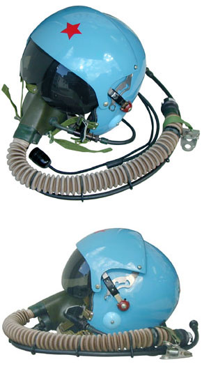 中国軍(人民解放軍) MIGパイロット用フライトヘルメット&酸素マスクセット/実物・極上